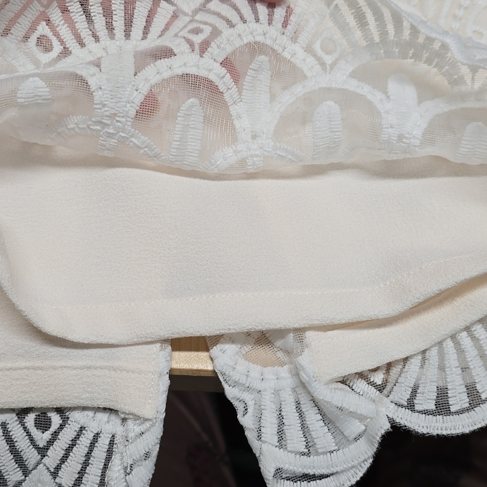 {Katherine Kelly} NWT Drea Off White Lace Dress - Size 2 - Picture 12 of 15